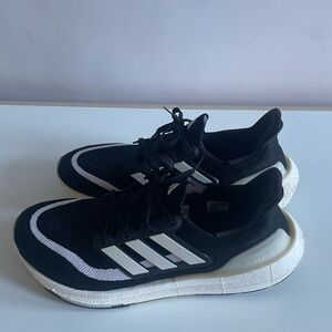 Adidas Ultraboost light Black and White